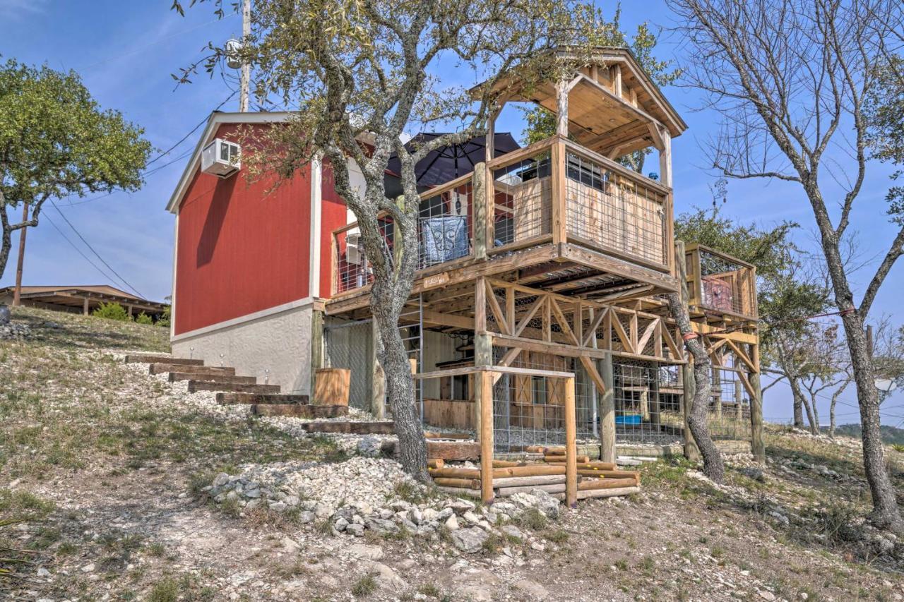 Kerrville Converted Barn Tiny Home With Kayaks! المظهر الخارجي الصورة